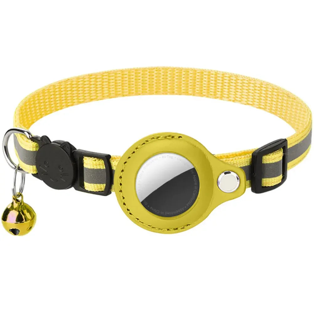 Reflective Cat Collar with Apple Air-Tag Holder