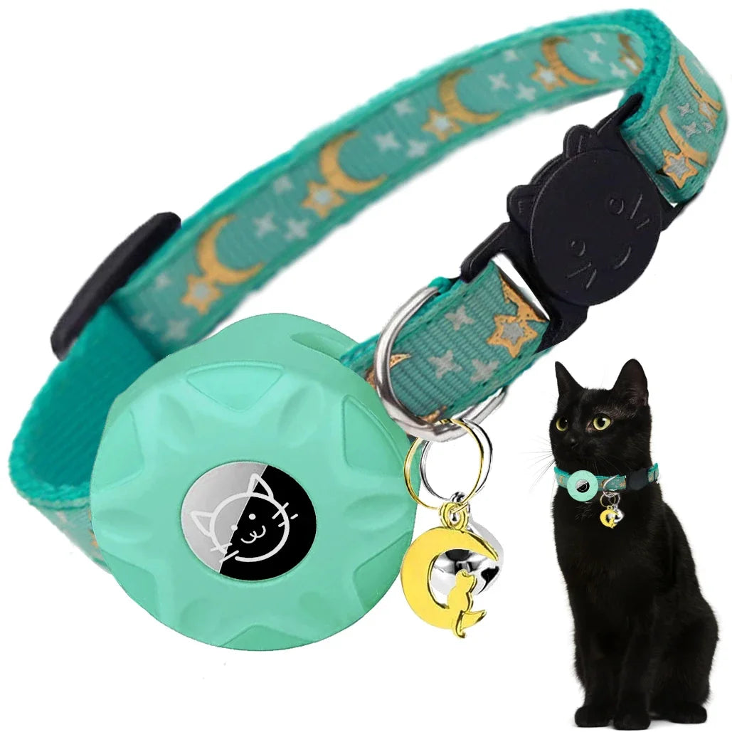 Apple Tag Pet Collar with Air-Tag Holder & Moon Ornament